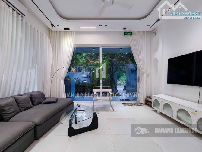 Biệt Thự 3 Phòng Ngủ Có Hồ Bơi Gần Núi Sơn Trà