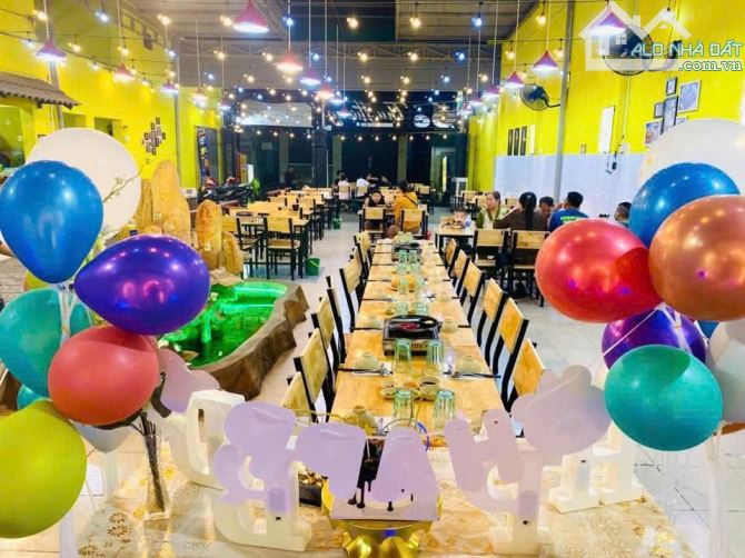 Sang mặt bằng kinh doanh hẻm khu Gia Viên 500m2 giá chỉ 12 triệu