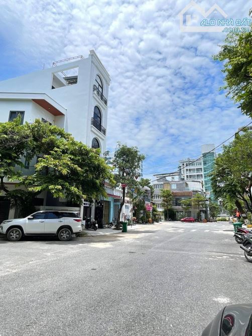 Bán đất lô đôi 2 mặt tiền sát biển mặt tiền đường Tạ Mỹ Duật song song Dương Đình Nghệ