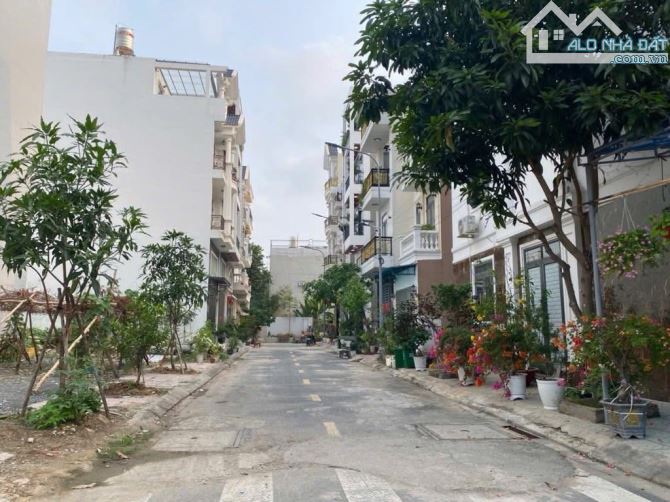 🆘Lô đất thổ cư 120m2 giá rẻ nhất quận 12-HXH Thạnh Xuân 33- chỉ 4,3tỷ
