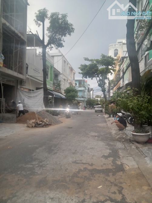 Bán nhà 3 tầng MT Đinh Công Tráng gần sông Hàn - Hải Châu