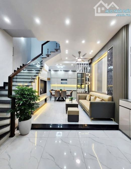 GIÁ CỰC  TỐT- NHẤT KHU VỰC -  PHỐ TRẦN PHÚ HÀ ĐÔNG – 52 M² – 5 TẦNG – MẶT TIỀN 3,8 M