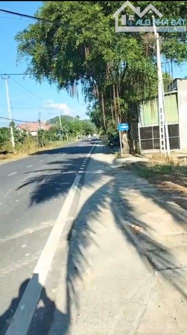 BÁN ĐẤT TỈNH LỘ DIÊN THỌ NGANG 12,5M CHỈ 2TỶ8 RỘNG 470M