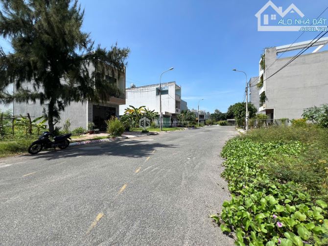 💥 LÔ ĐẤT VUÔNG ĐẸP 94.5M² – MẶT TIỀN ĐƯỜNG RỘNG 20.5M KHU CHÍ LINH SẦM UẤT