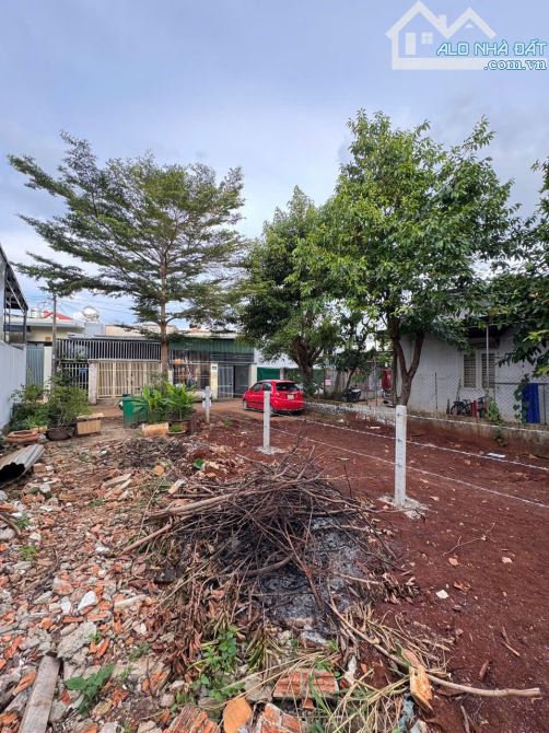 BÁN ĐẤT HẺM Ô TÔ 88 NGUYỄN HỮU THẤU, PHƯỜNG BUÔN MA THUỘT (5mx23m)