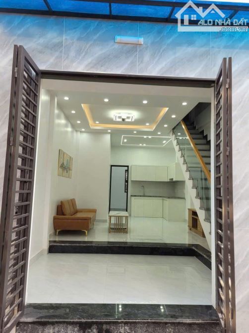 BÁN NHÀ 2 TẦNG XÂY ĐỘC LẬP– QUỲNH CƯ, HÙNG VƯƠNG– GIÁ CHỈ 1,95 TỶ