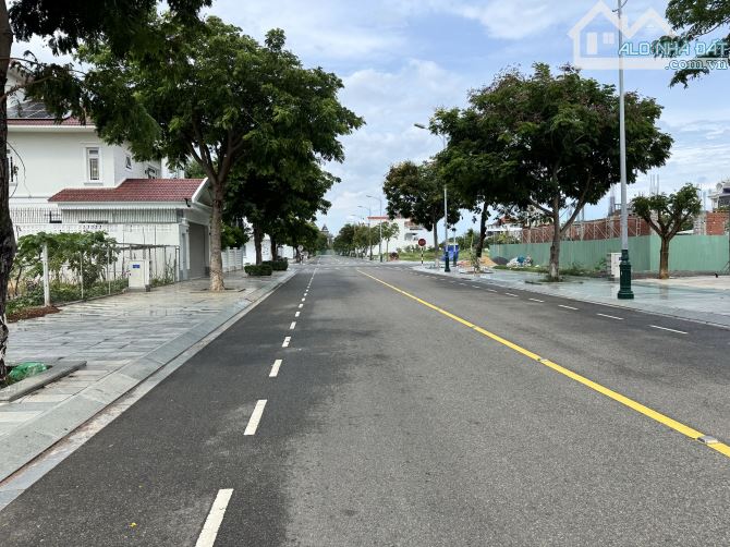 Còn duy nhất lô 140m2 D2 hướng biển, Ocean Dunes Phan Thiết giá tốt
