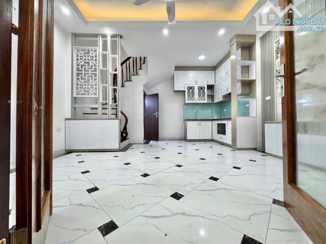 THỤY PHƯƠNG - 30M2 X 5 TẦNG, MT 5M - CÁCH Ô TÔ TRÁNH 8M, NGÕ THÔNG, 6.2 TỶ