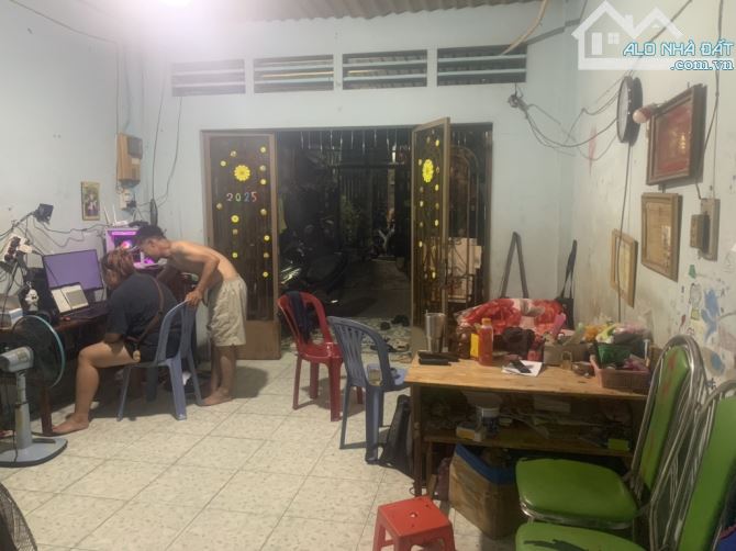 ✔NHỈNH 4 TỶ TIỂU HỌC _HXH ĐỖ CỮA_ CẤP 4_ 80M2 _2 MẶT TIỀN HẺM _ NGAY CC Vạn XUÂN LINH XUÂN
