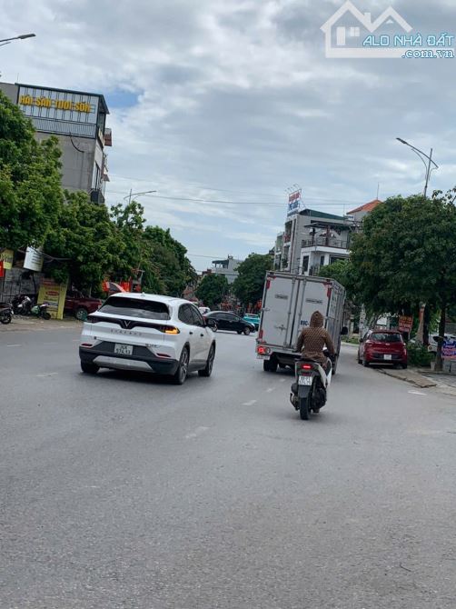 BÁN LÔ ĐẤT 76,9M2 TẠI GIA ĐÔNG- THUẬN THÀNH- ĐƯỜNG Ô TÔ 7 CHỖ- GIÁ NHỈNH 2 TỶ.