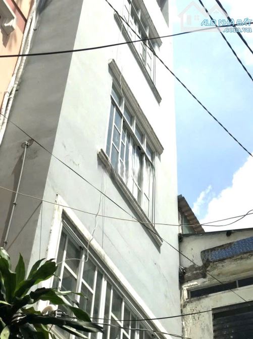 NNC Hồ Biểu Chánh Phú Nhuận 4x12m TL2LST 3PN 4WC. Giá 15 triệu/ tháng