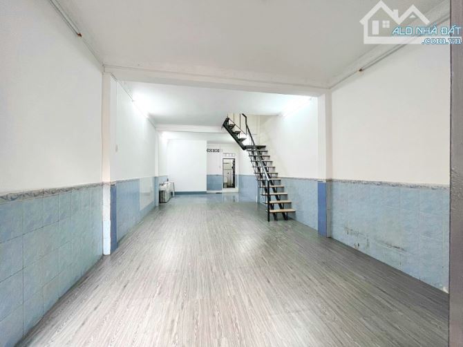 Cho thuê nhà 1 lầu 2 phòng ngủ Hoàng Sa, Tân Bình – 13.8 triệu/tháng