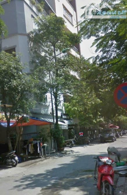 PL Hoàng Cầu, Đống Đa, Hà Nội DT40m2 - Mặt tiền 5m - Ngõ thông, ô tô - Sổ đỏ cc - Giá 14,5
