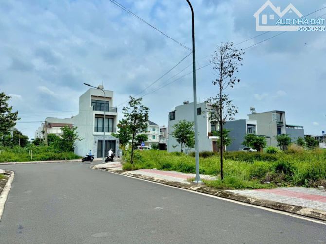 Siêu rẻ, bán lô KDC Bửu Long đẹp, không cột, cống, sổ sẵn chỉ 3,4 tỷ
