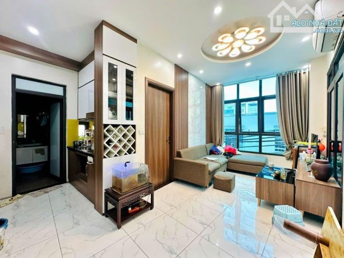 BÁN NHÀ PHAN ĐÌNH GIÓT, 6 TẦNG 11PN, THANG MÁY, DT 65TR