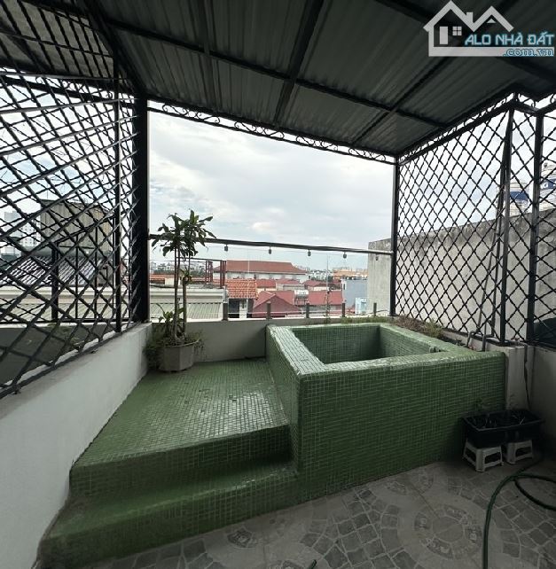 🔥 NHÀ PHỐ NGỌC TRÌ - THẠCH BÀN_HƠN 5 TỊ 🔥 NGÕ SIÊU NÔNG – FULL NỘI THẤT XỊN – Ở NGAY
