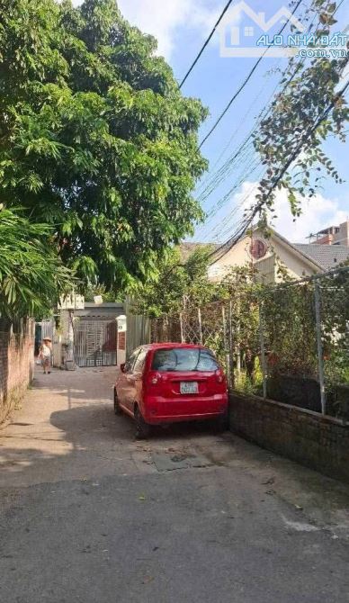 BÁN NHÀ VIỆT HƯNG, LONG BIÊN, DT 36M , 4 TẦNG , Ô TÔ ĐỖ CỬA , FULL NỘI THẤT,  HƠN 6 TỶ