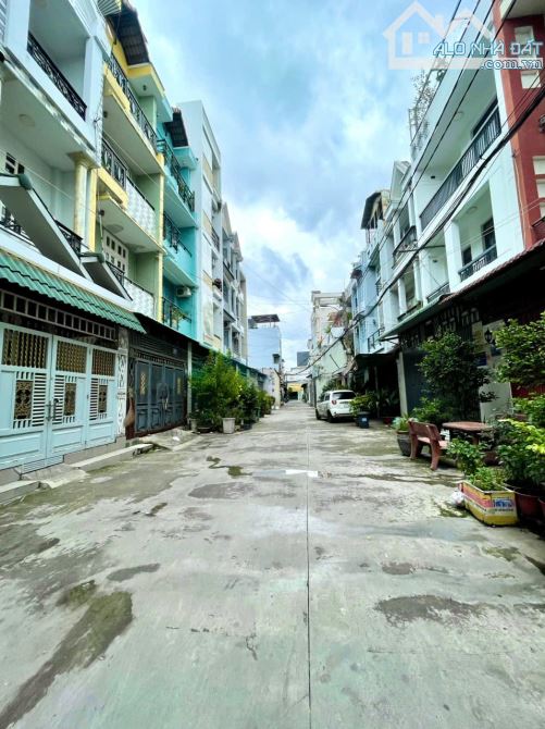 Hẻm 8m, gần MT Phạm Văn Chiêu, 90m², Ngang 5m, 7 Tỷ  6