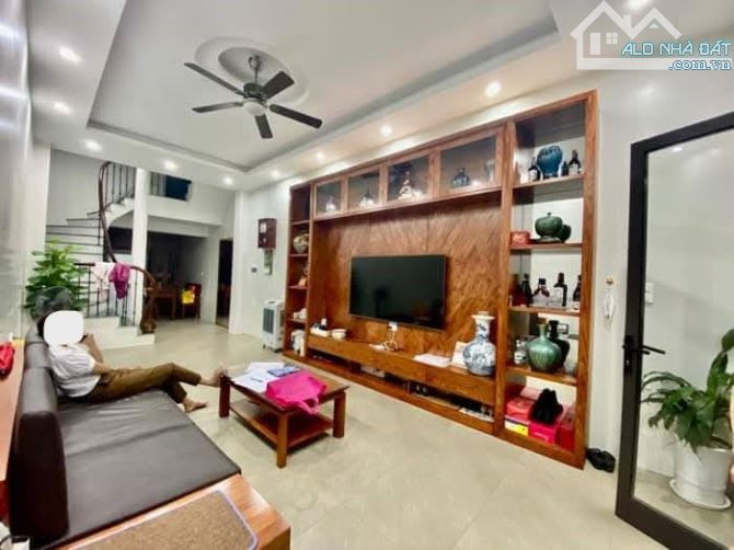 NGHĨA TÂN 47/57M2, 4 TẦNG, MT 3.6M, PHÂN LÔ, Ô TÔ TRÁNH, 17.86 TỶ