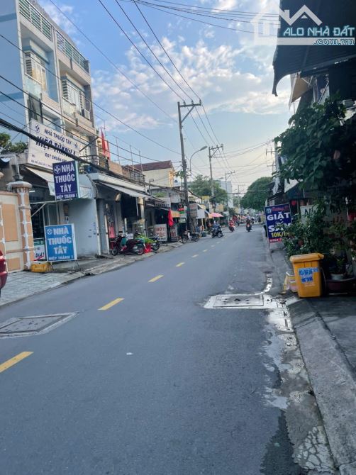 BĐS DÒNG TIỀN SIÊU LỢI NHUẬN – VỪA Ở VỪA KD – MT NGUYỄN THỊ TRÀNG, Q12