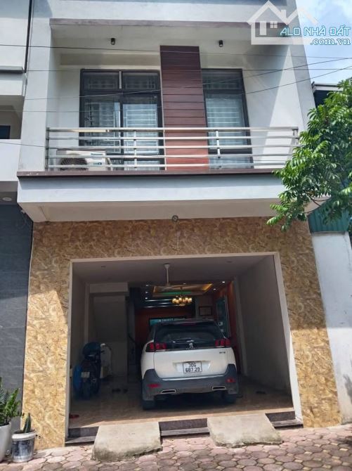 Quỳnh Đô - Thanh Trì 80m x 3 tầng, mặt tiền 5m, giá 19 tỷ thương lượng