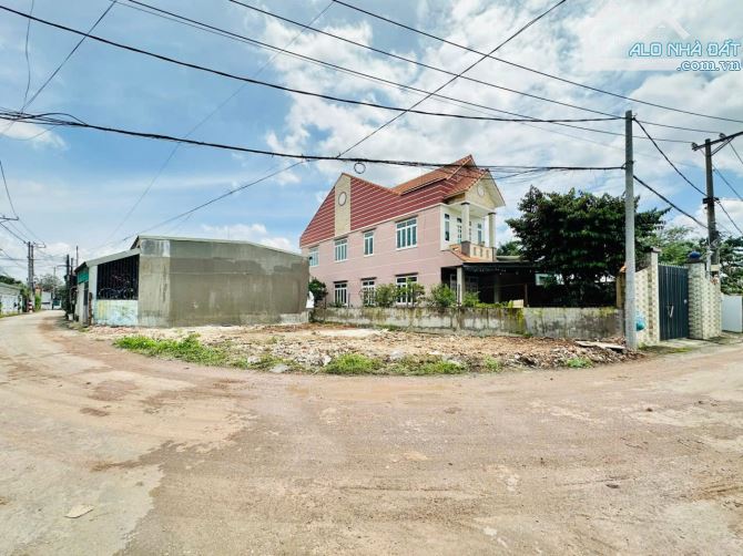 chính chủ gửi đất đường xe tải quay đầu 2.15 tỷ/65m2 SHR Full thổ ngay Tân Vạn