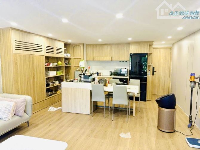 BÁN TOÀ CĂN HỘ HẢI CHÂU - 4 TẦNG + TUM - 86m2 - MT 5m - DÒNG TIỀN 30TRIEU - 13.xTY.