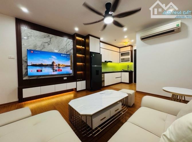 BÁN CĂN LÔ GÓC 2 MẶT THOÁNG TÒA 17T1 Vinaconex 3 Cương Kiên 80M2 - 6.9 TỶ - 3PN - FULL ĐỒ