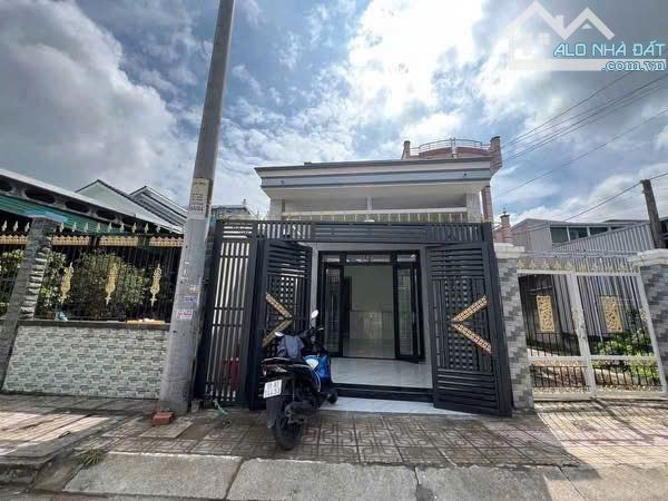 🏡NHÀ CẤP 4  GIÁ CHỈ 720 TRIỆU - KHU DÂN CƯ HIỆN HỮA THOÁNG MÁT