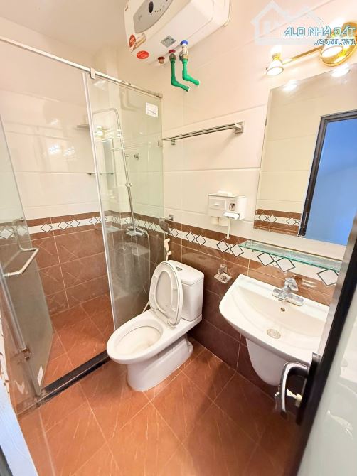 DƯƠNG QUẢNG HÀM 40M2, 6 TẦNG, MT 4M, 11.3 TỶ – NHÀ ĐẸP 10M RA Ô TÔ, 6 NGỦ, Ở HOẶC CHO THUÊ