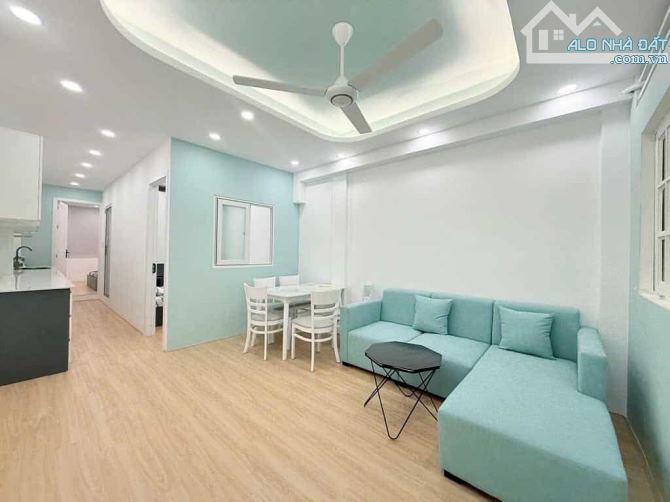 Ở NGAY! Bán Chung Cư Tầng 1 Cực Đẹp CMT8, Q10, 43m2, Nhỉnh 2 Tỷ TL