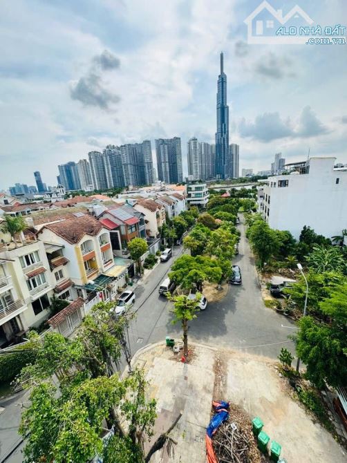 NHÀ ĐẸP 5 TẦNG VIEW LANDMARK 81 - MẶT TIỀN ĐƯỜNG - KHU VIP AN KHÁNH TRẦN NÃO