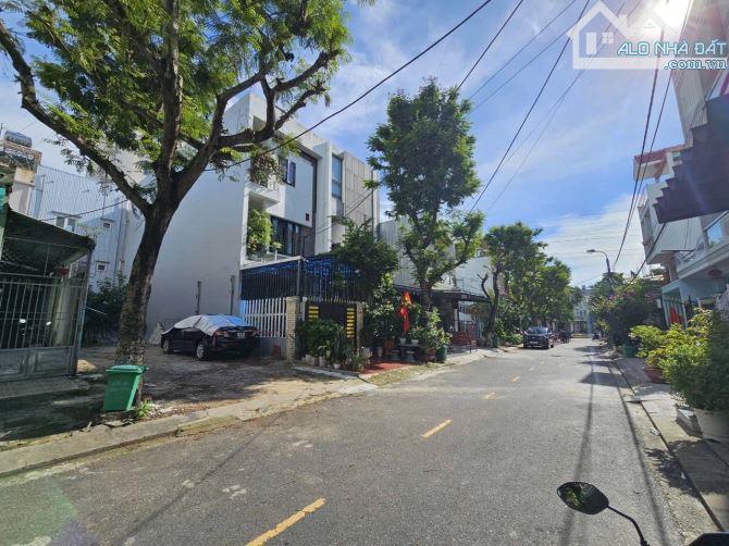 Bán đất Mỹ An 12 khu khán đài pháo hóa Quốc Tế, 100m2 giá chỉ 10,6 Tỷ