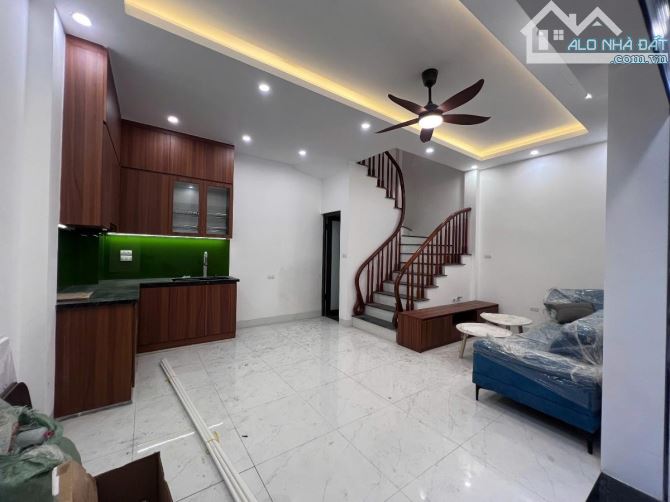 SIÊU PHẨM NHÀ ĐẸP PHÚ ĐÔ - LÔ GÓC - MẶT TIỀN LỚN - GẦN Ô TÔ - FULL NỘI THẤT - Ở NGAY