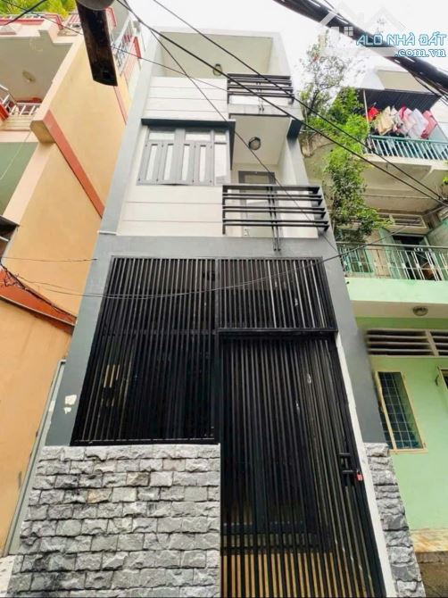Nhà mới đẹp Nguyễn Tri Phương 2 lầu, 3.2x9 - 2PN 3WC 12tr gần ĐH Kinh Tế