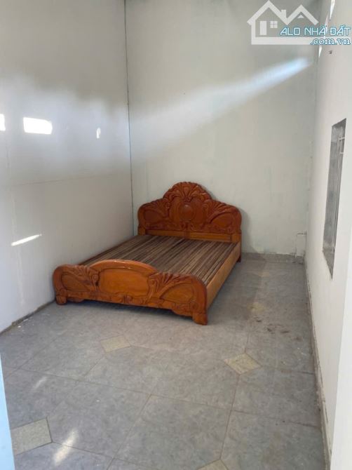 Bán dãy trọ trong khu Làng Bầu, Liên Bảo, Vĩnh Yên. DT 200m2. Giá 3.5 tỷ