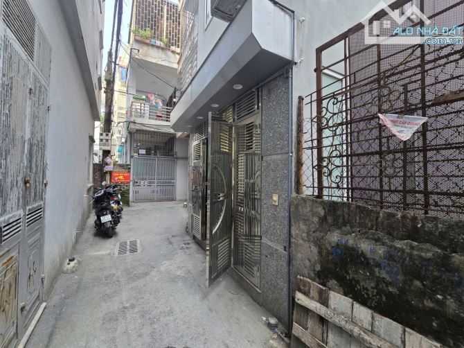 Mỹ Đình, Nhà đẹp ở ngay, Ô tô ba bước chân, DT 41m2 x 4 tầng, MT 3,8m, Giá nhỉnh 9 tỷ
