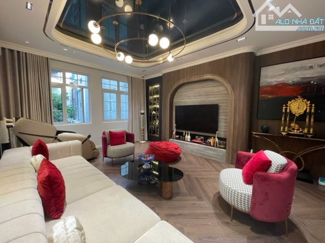 👉 Bán nhà Trần Quang Diệu, 46m²,siêu đẹp ở ngay,  chỉ 17,5 tỷ.