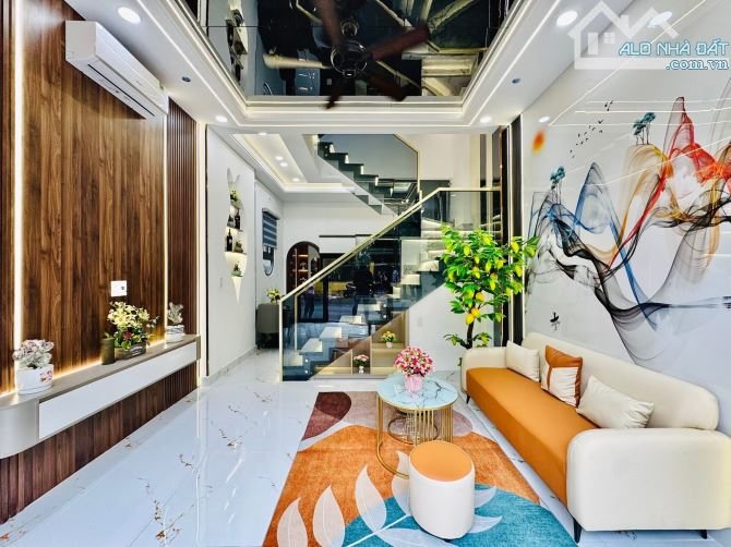 Bán gấp căn nhà siêu vip Phan Văn Trị, Gò Vấp / 58m2 / 3 tỷ 690 triệu / sổ hồng riêng/ hxh
