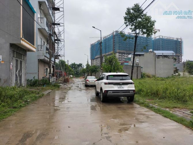 🍀Bán Đất Khu Đồng Lớn, Quang Châu, Việt Yên Gần CC Vega, Mt 4m Dt 72m2 Giá 3.1 Tỷ