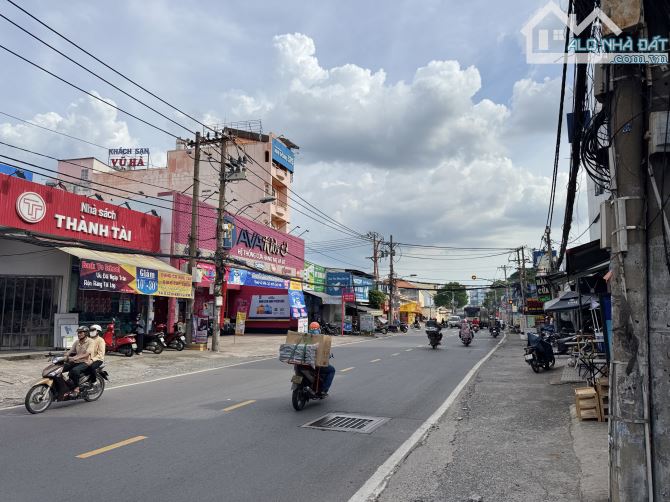 Bán đất HXH ngay Đỗ Xuân Hợp - 4.1 x 14 = 57.2m2, 5.3 tỷ