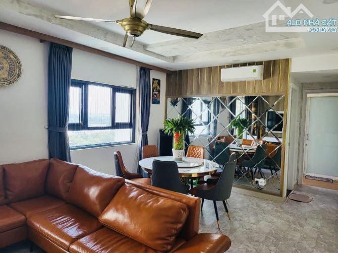 Cho thuê Căn góc Topaz Twins 83m2 2PN mới đẹp full nội thất