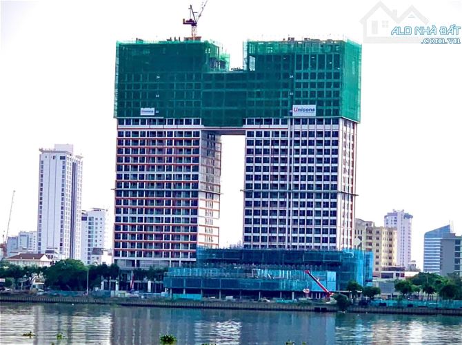 bán nhà kinh doanh khách sạn và đất ở kinh doanh căn hộ, giá rẻ hơn thị trường