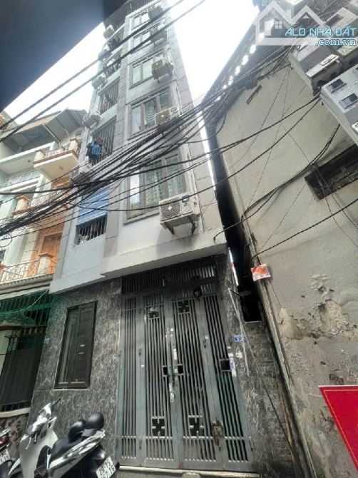 CCMN 18 PHÒNG KHÉP KÍN - THANG MÁY - DT 72M2 - DÒNG TIỀN CỰC KHỦNG - 200TR/NĂM