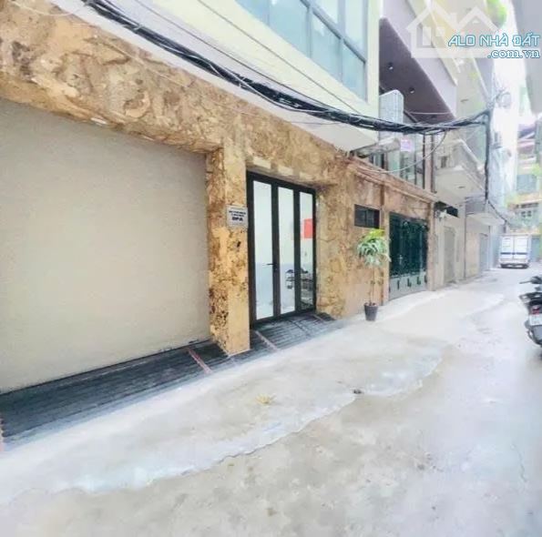 Bán nhà phân lô ô tô phố Trần Quang Diệu, Đống Đa, 60m2, 6tầng thang máy, mặt tiền 6m.