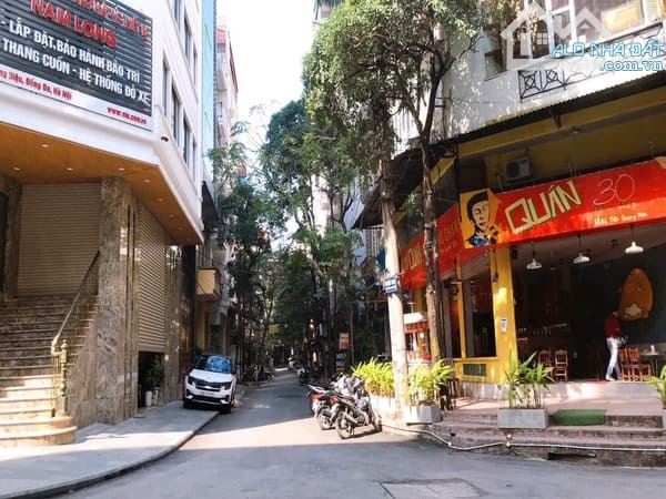 Bán nhà góc vườn hoa Trần Quang Diệu — 43/48m² • 6T • MT 5.05m • Thang máy — 17.5 tỷ (TL)