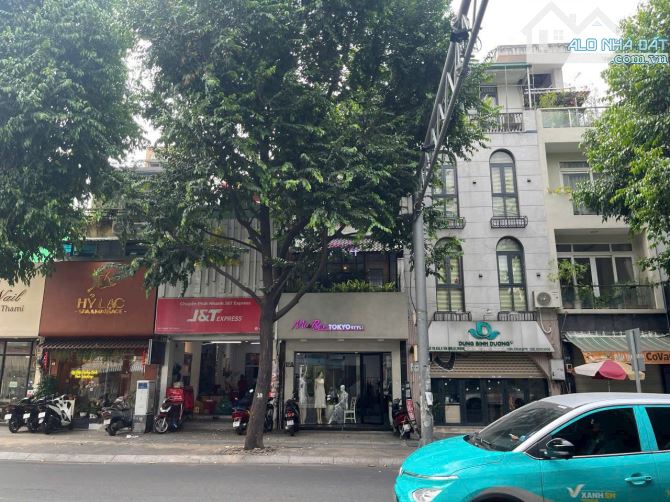 Bán gấp nhà 86C đường Võ Thị Sáu Quận 1 DT NH 8m x 33,5m Công nhận 205,6m2 giá bán 40 tỷ