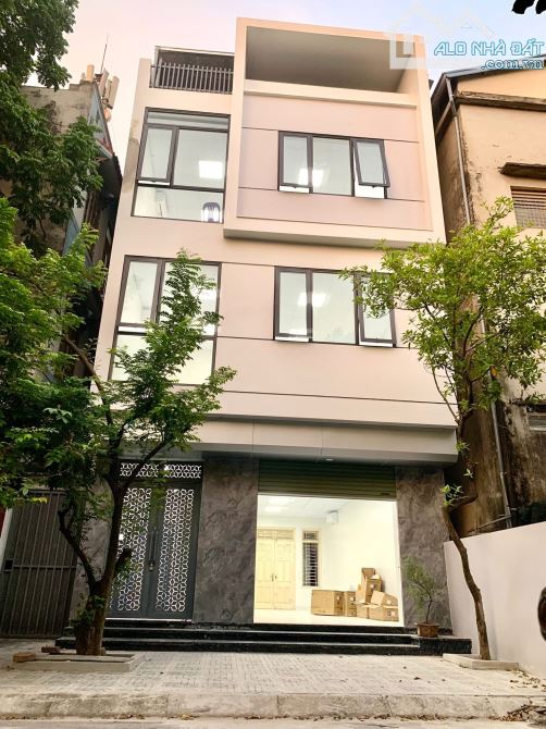 Liền kề mới tinh Vạn Phúc, Hà Đông. Nhà 2 mặt tiền.