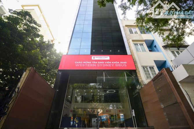 Bán tòa nhà MT Võ Văn Tần P.Võ Thị Sáu Q3, DT 8x28m Hầm 9 tầng, HĐT 25.000$/th, giá 250 tỷ