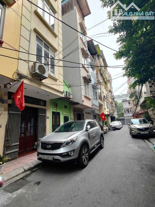 Bán Phân lô Hoàng Sâm, Hơn 19 tỷ, 56m, 6 tầng, thang máy, ô tô tránh